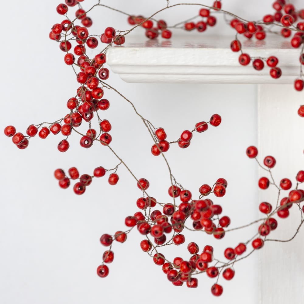 Red Berry Wooden Garland - Image 2
