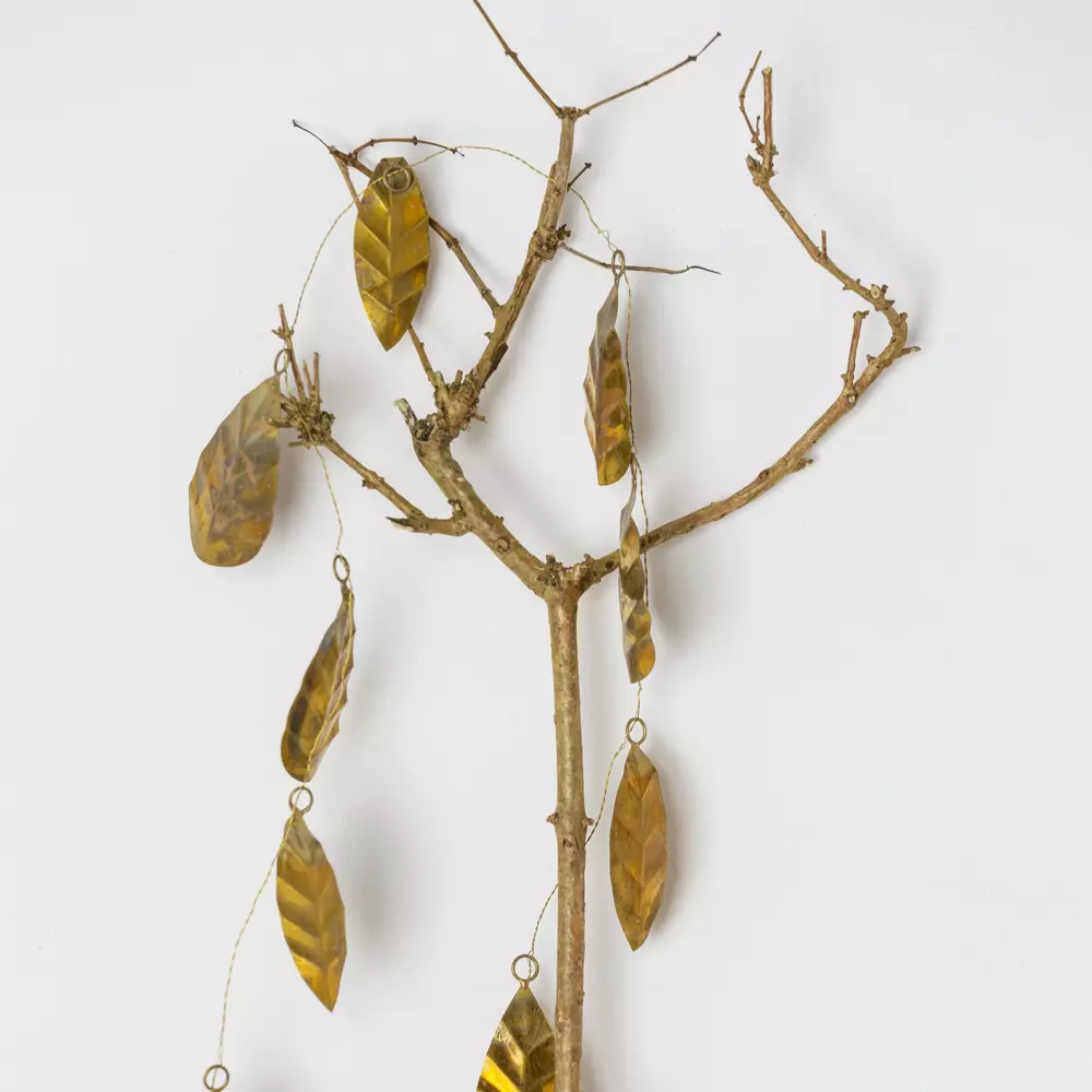 Golden Leaf Garland - Image 3