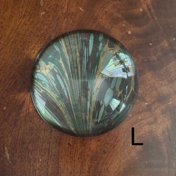 Large Paperweight - Image 12