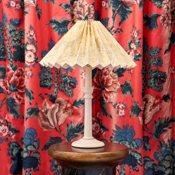 13" Pleated Shade in Kiver