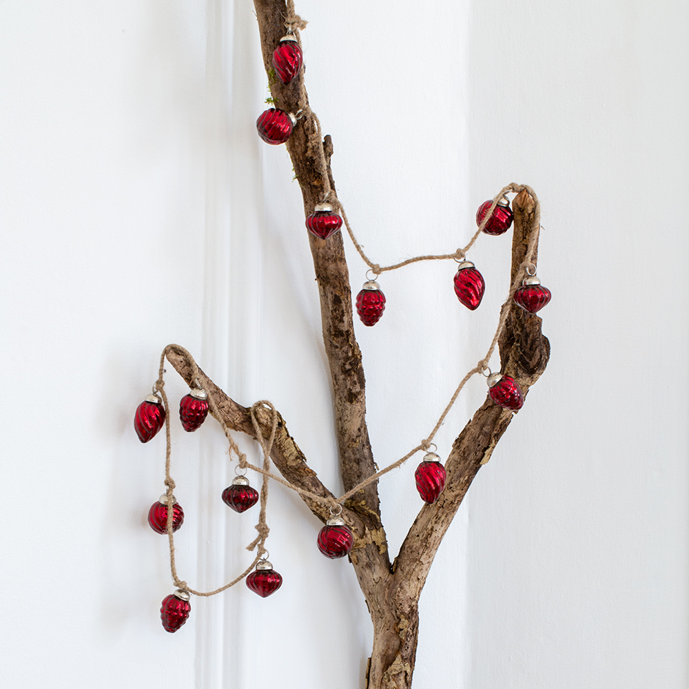 Hanging Garland Decoration Red