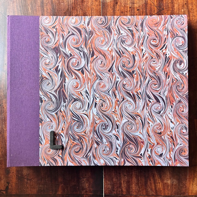 Extra-large Tisbury album - Image 13