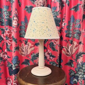 Cream Avon Lampbase with Shade