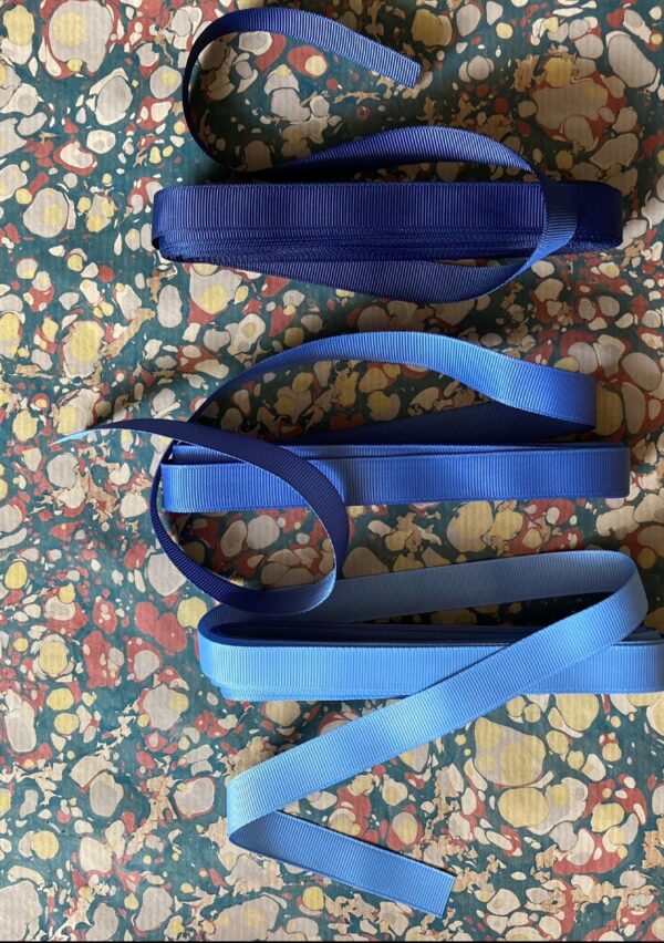 Blue Ribbons - Image 2