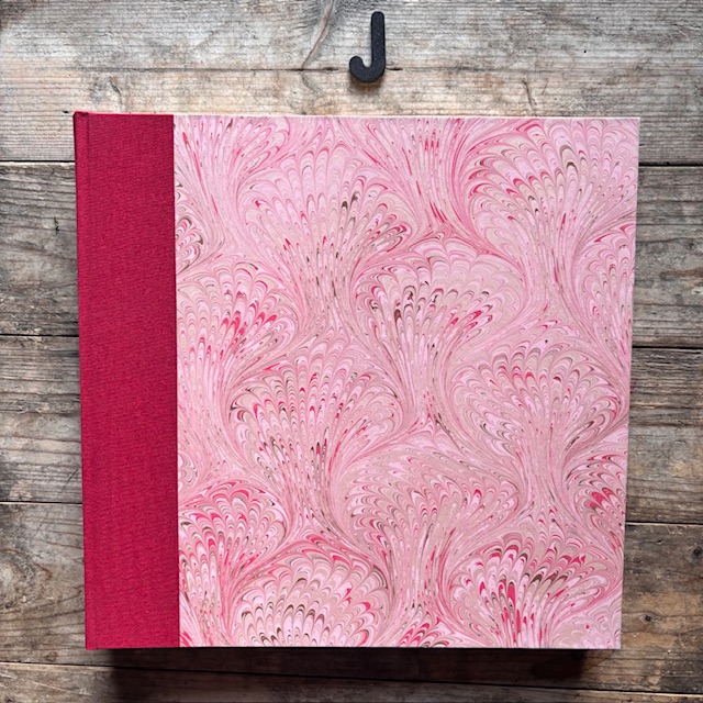 Medium Tisbury album - Image 10