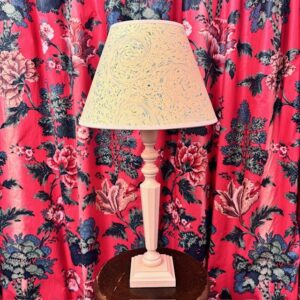 Cream Wylye Lampbase with Shade