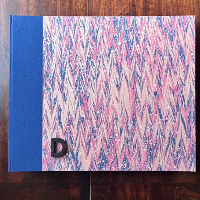 Extra-large Tisbury album - Image 5