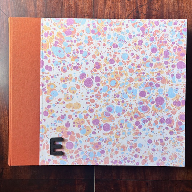 Extra-large Tisbury album - Image 6